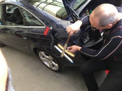 Usuwanie wgnieceĹ bez lakierowania  (2).jpg