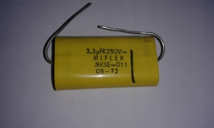 MKSE-011-3-3uF-250V-kondensator-MILFLEX.jpg