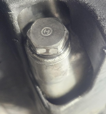 A6 C7 20 TDI korek spustowy oleju_.jpg