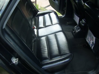 SA400054.JPG