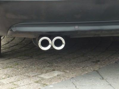 nie wycinalem bo jak bede sprzedawal audike wydeszek zostawie sobie..
