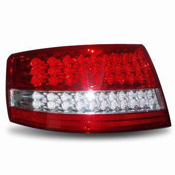 Tak ta lampa wyglÂądsa w oryginale.